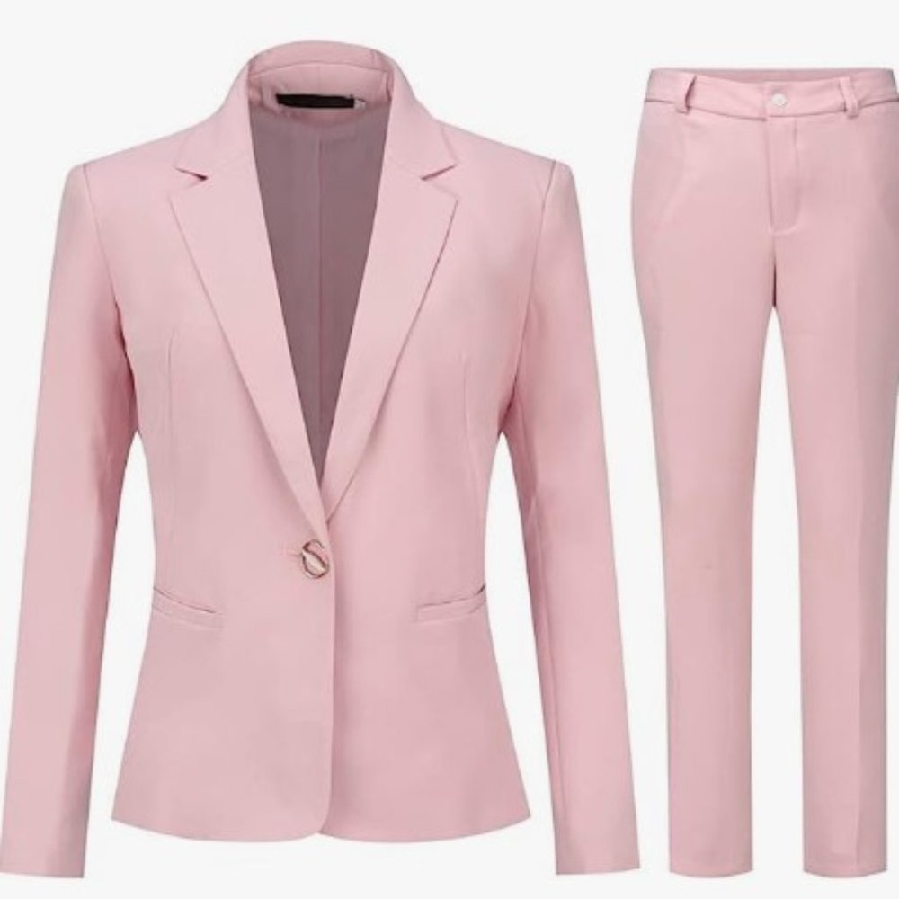2 Piece Fitted Business Suit for women, size Small, Light/pale Pink